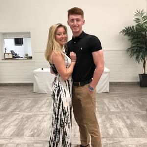 Meet your Posher, Abby